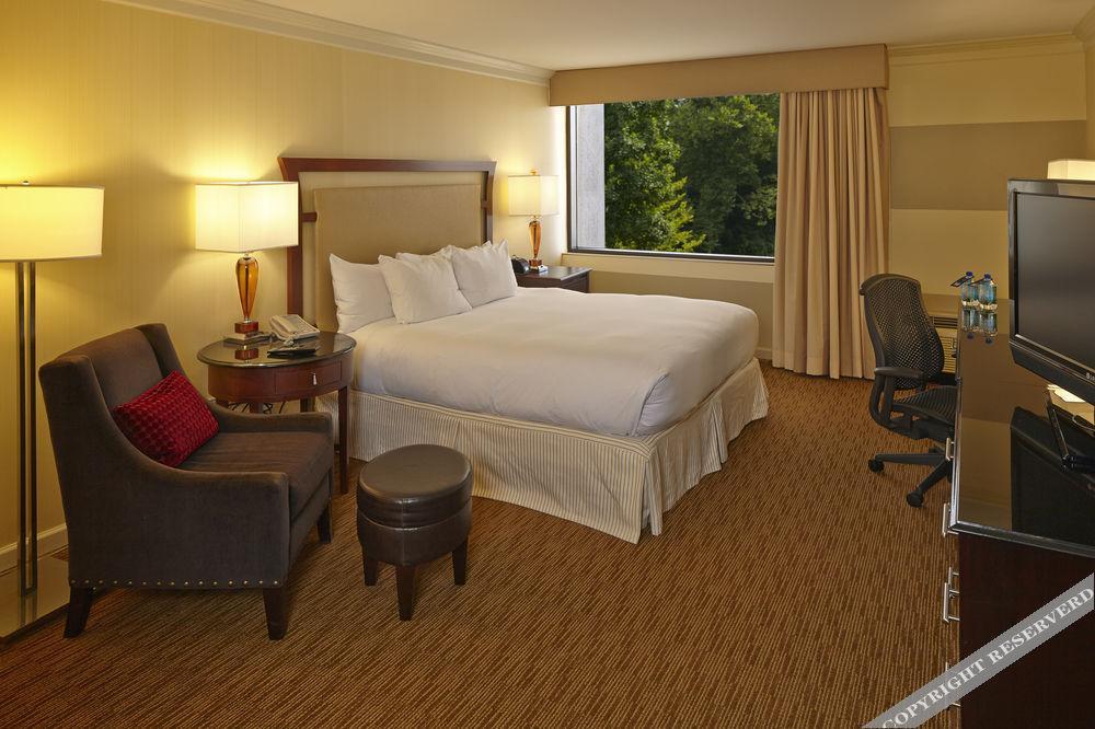 Готель Hilton Raleigh North Hills Екстер'єр фото