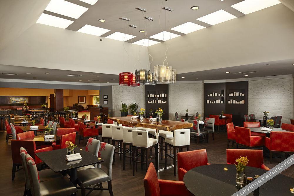 Готель Hilton Raleigh North Hills Екстер'єр фото