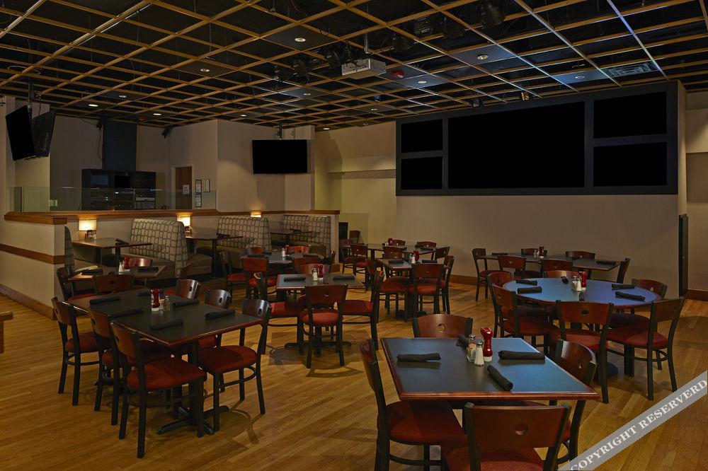 Готель Hilton Raleigh North Hills Екстер'єр фото