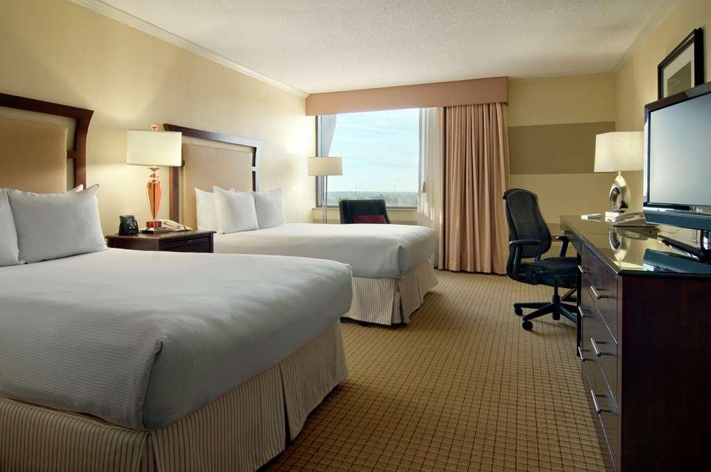 Готель Hilton Raleigh North Hills Номер фото